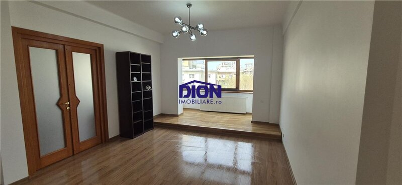 Natiuile Unite, ultracentral, apartament superb 3 cam.,